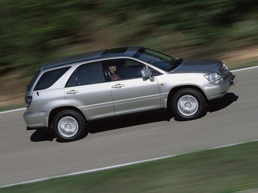  Lexus RX300 2000 года  (EU) (фото 11 из 16)